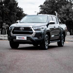 Toyota Hilux SRV 4x4 - 2023