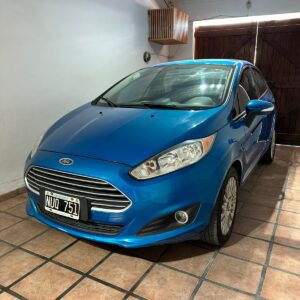 Ford fiesta kinetic - 2014 automático